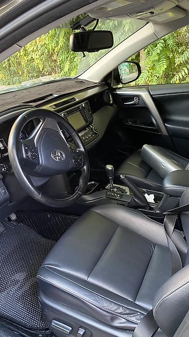 hybrid: Toyota RAV4: 2017 г., 2.5 л, Автомат, Гибрид, Кроссовер — 3