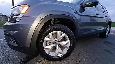 touareg: Volkswagen Touareg: 2 l | 2018 il Ofrouder/SUV — 4