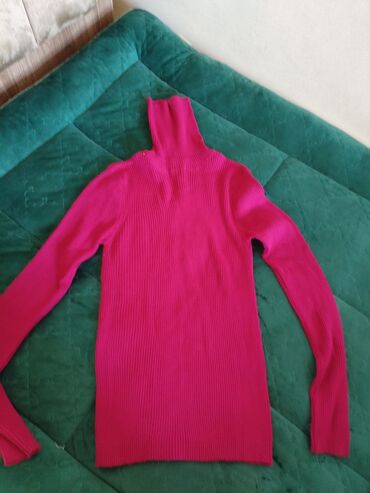 Женский свитер M (EU 38), цвет - Красный