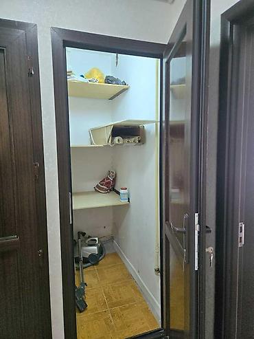 əhmədli bina evi: İcarəyə verilir 2 otaqlı köhnə tikili 50 m², Əhmədli m. 500 AZN/ay 2 — 8