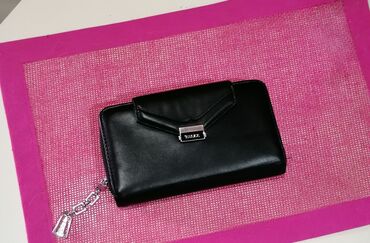 crne sa: Women's wallet