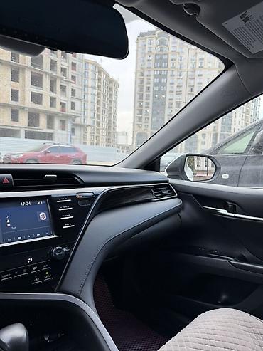 Продажа авто: Toyota Camry: 2019 г., 2.5 л, Автомат, Гибрид, Седан — 4