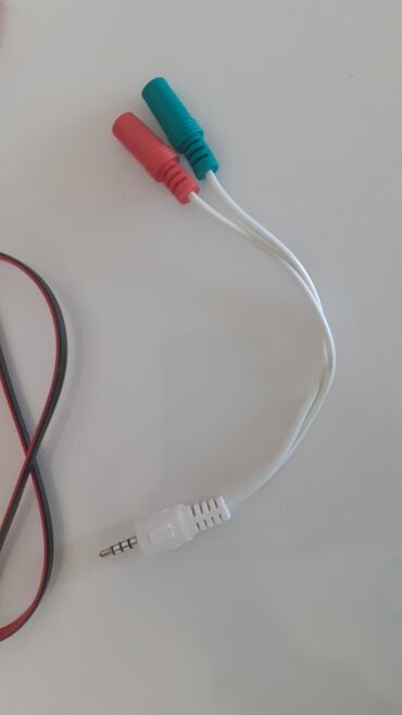 Slušalice: Slusalice za komp
Poklon kabal za laptop
Sve ispravno, sve radi na lalafo.rs — 5 Slušalice: Slusalice za komp
Poklon kabal za laptop
Sve ispravno, sve radi — 5