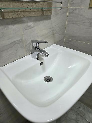 Унитазы: Qiymet Tualet-komplekt və lavabo dəsti - Tualet: ikigövdəli, arxa — 5
