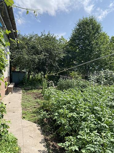 Продажа коттеджей и домов: Продается дом, г. Орловка 8 соток На участке: •Баня(новая) •Сарай — 10
