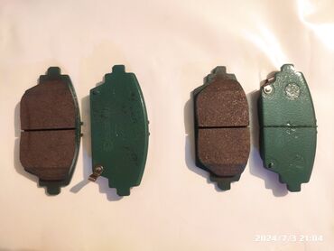 Тормозные колодки: Предняя тормозная колодка Nissan 2003 г., Новый, Аналог, Китай