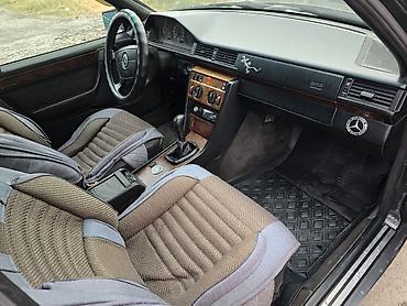 е34 широкий: Mercedes-Benz E-Class: 1994 г., 2 л, Механика, Бензин, Универсал — 10