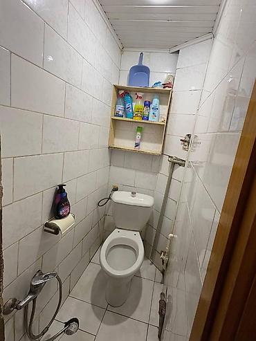 1 otaqli kohnə tikili: Bakı, 8-ci kilometr, 3 otaqlı, Köhnə tikili, m. Xalqlar Dostluğu, 80 kv. m — 8