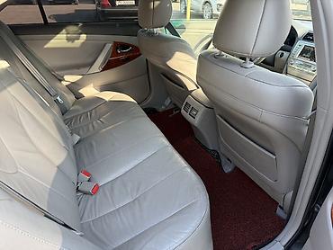 100: Toyota Camry: 2010 г., 2.4 л, Автомат, Гибрид, Седан — 5