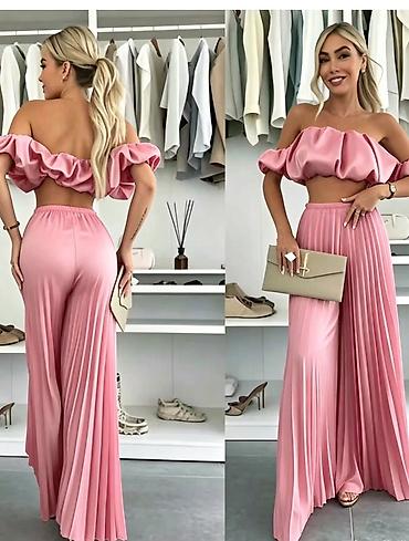 second hand valjevo: Top ženski komplet – elegantan plisirani set
2800 din
S M L — 1