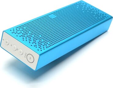 наушники спортивные: Портативная Bluetooth-колонка Xiaomi в алюминиевом корпусе с