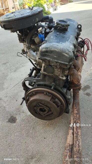 mercedes 2 4 motor: Ideal vezyetdedi yag yemir maskivic matorudu 350 azn ciddi alicilar