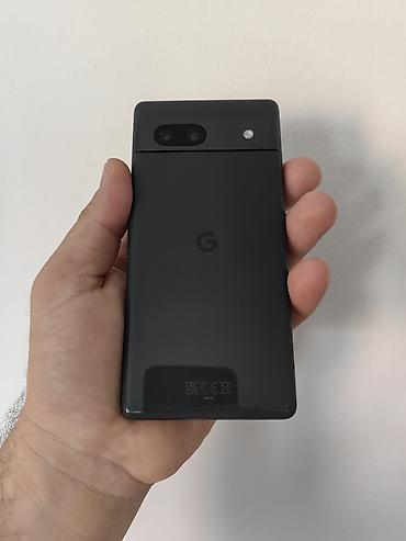 Google: Google Pixel 7a dual sim sim free sa 8/128 gb memorije. Ne radi otisak — 5