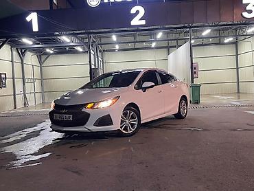 Chevrolet Cruze: 2019 г., 1.4 л, Автомат, Бензин, Седан