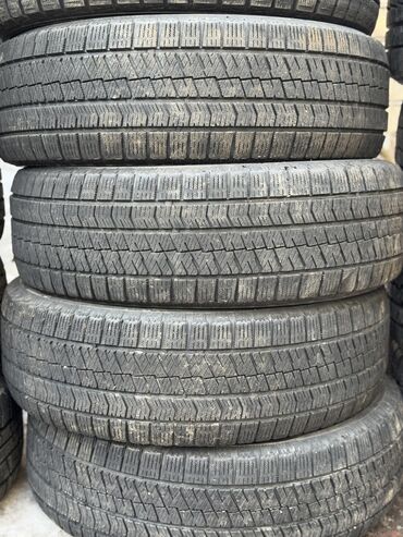 Диски: Шины 215 / 65 / R 16, Зима, Б/у, Комплект, Легковые, Япония, Bridgestone