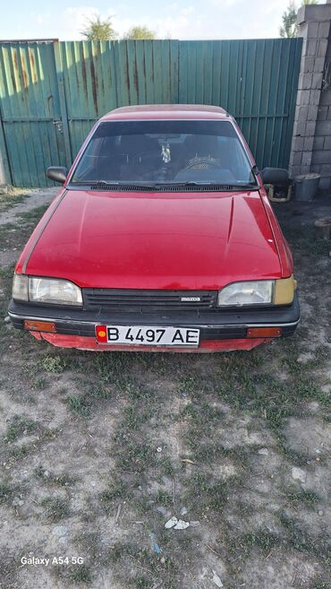 домкраты на авто: Mazda 323: 1989 г., 1.6 л, Механика, Бензин, Седан