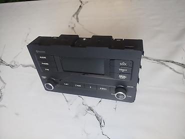 bluetooth aux: Штатная автомагнитола с Bluetooth
на Киа спортэйдж — 1