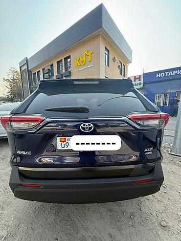 Toyota: Toyota RAV4: 2019 г., 2.5 л, Автомат, Бензин, Кроссовер — 4