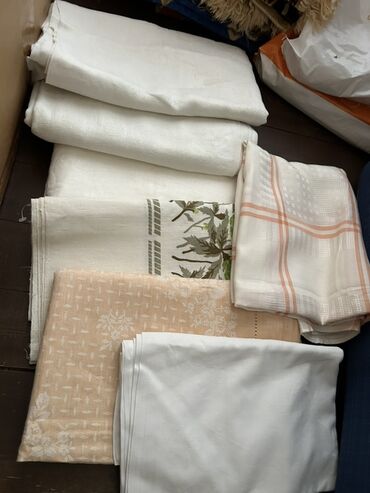 Digər tekstil: Məişət tekstili dəsti - Süfrələr və masa örtükləri: ağ, krem, naxışlı — 1