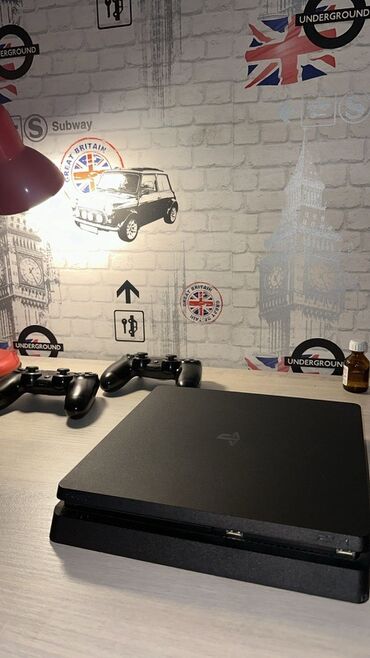 купить xbox one: 2 pultdu 1 teraby usdada olmuyub saz vəzyətdə 1 dənə şunuru qopub fso