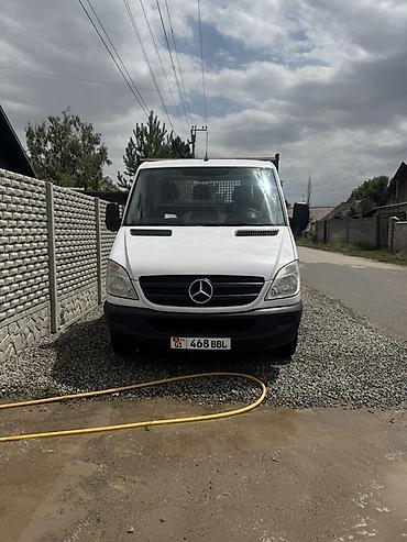 ман автовоз: Mercedes-Benz Sprinter CDI 313, бортовой грузовик. Практичный — 1