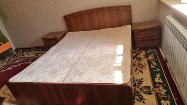 продаю картофель: Уктоочу бөлмө гарнитуру, Колдонулган, Эки кишилик керебет, Шкаф, Башка өлкө, Өзү алып кетүү