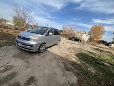 Toyota: Toyota Voxy: 2003 г., 2 л, Автомат, Бензин, Минивэн — 9
