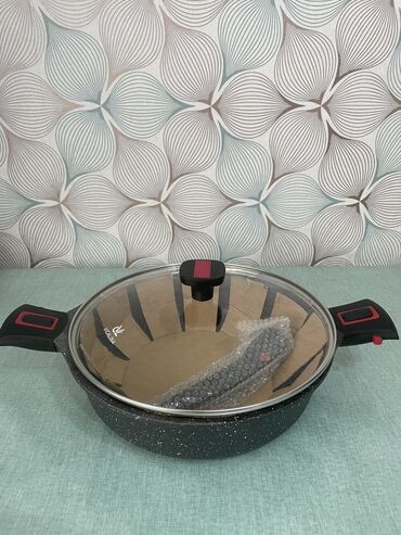 wok сковорода: Новая сковородка/сотейник 2в1 фирмы VICALINA диаметр 28 см высота 8