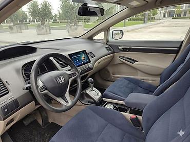 civic: Honda Civic: 1.3 l | 2007 il Sedan — 6