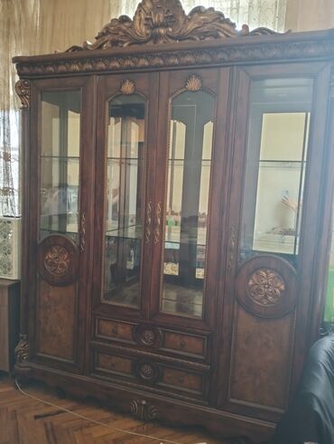 продажа подержанной мебели: Б/у, Сервант, Нет кредита, Малайзия