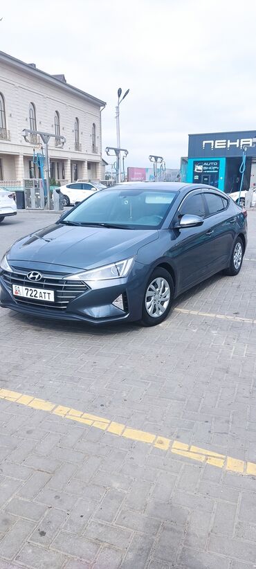 как можно купить машину в рассрочку: Hyundai Avante: 2019 г., 1.6 л, Автомат, Газ, Седан