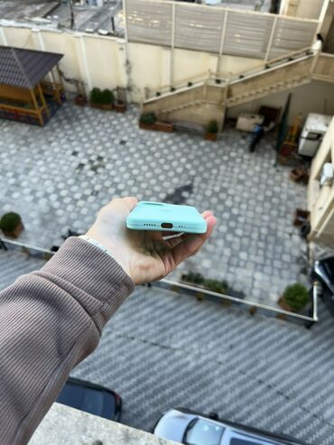 Qoruyucu plyonka və şüşələr: Məhsul: Apple iPhone üçün silikon qoruyucu örtük - Rəng: Açıq firuzə — 7