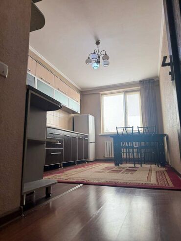 Продажа квартир: 3 комнаты, 81 м², Индивидуалка, 1 этаж, Евроремонт
