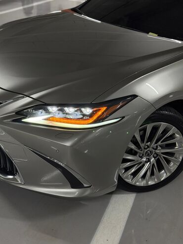 Lexus: Lexus ES: 2019 г., 2.5 л, Гибрид — 9