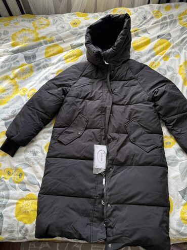 женские зимние куртки бишкек: Пуховик, По колено, С капюшоном, S, M