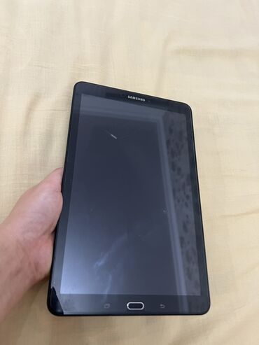 электронные книги amazon kindle: Планшет, Samsung, 3G, Б/у, Классический цвет - Черный