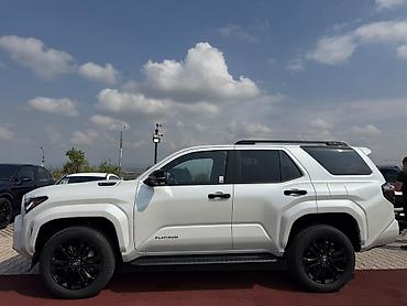 груза: Toyota 4Runner: 2025 г., Гибрид, Внедорожник — 3