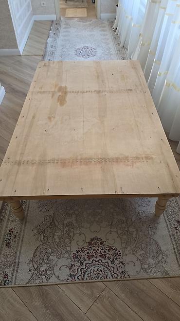 table study: Б/У. Деревянный стол для гостиной/столовой. - Материал: массив дерева — 1
