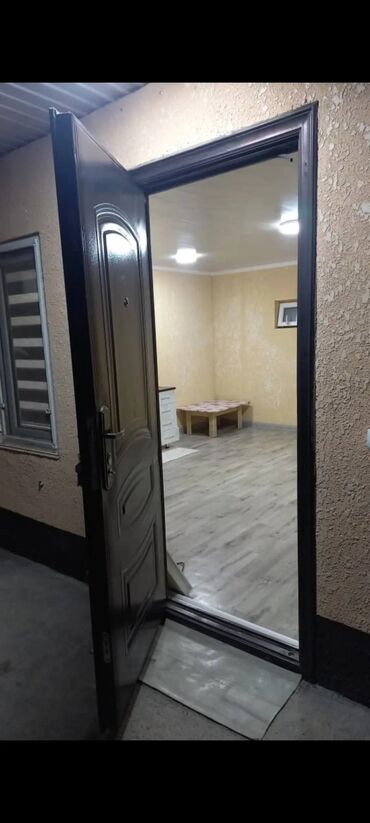 сдаю квартиру мкр аламедин 1: 1 комната, Агентство недвижимости, Без подселения, С мебелью частично