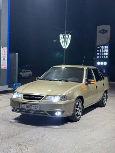 бампер некция: Daewoo Nexia: 2008 г., 1.6 л, Механика, Бензин, Седан