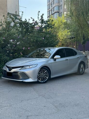 Toyota: Toyota Camry: 2018 г., 2.5 л, Автомат, Бензин, Седан