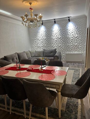 Bağ evlərinin satışı: Bakı, Şüvəlan qəs., 110 kv. m, 3 otaqlı, Kombi, Qaz, İşıq — 1