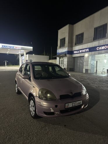 Toyota: Toyota Vitz: 1999 г., 1.3 л, Автомат, Бензин