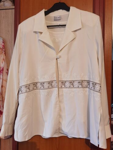 Kompleti: XL, Jednobojni na lalafo.rs — 4 Kompleti: XL, Jednobojni — 4