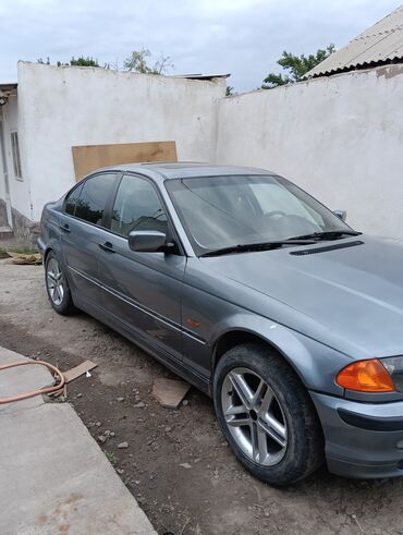 1 nz: BMW 3 series: 1998 г., 1.9 л, Механика, Бензин, Седан