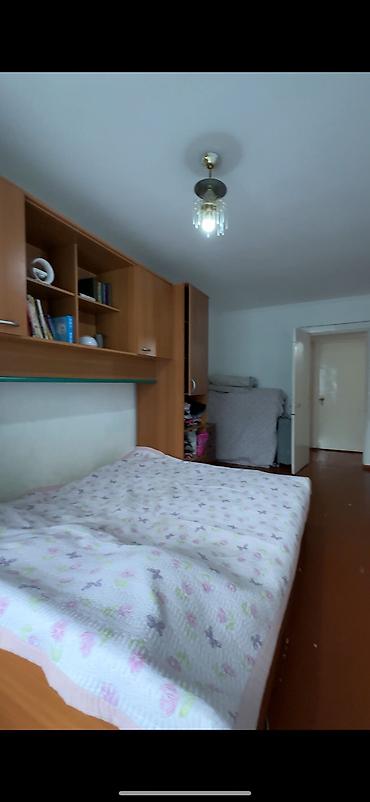 ишу комната: Срочно продаю 3 ком. кв. рай. парка Ата-Түрк 2 этаж из 4 Коммуникации — 7