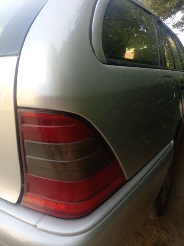 Mercedes-Benz: Mercedes-Benz C-Class: 2.4 l | 1998 il Universal — 2