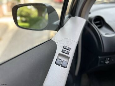 Toyota: Toyota Yaris: 1.3 l. | 2008 έ. Χάτσμπακ — 11