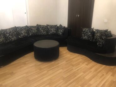 (divan Desti) yaxwi veziyyetde. parçasında prablemi var. ondan bawka h