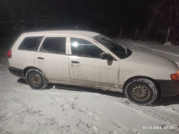 Nissan: Nissan : 2001 г., 1.5 л, Вариатор, Бензин, Универсал